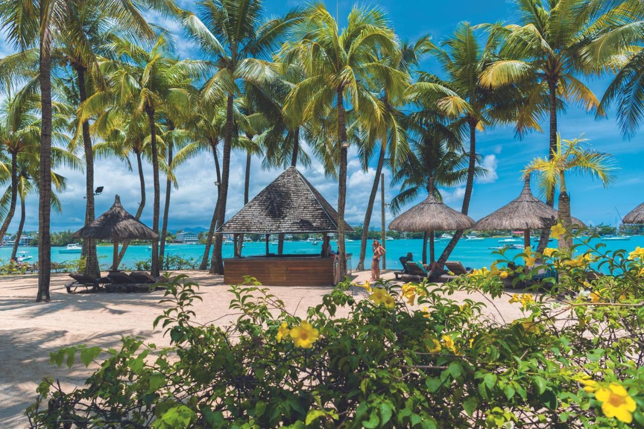 Mauricia Beachcomber Resort&Spa Grand Baie Exterior foto