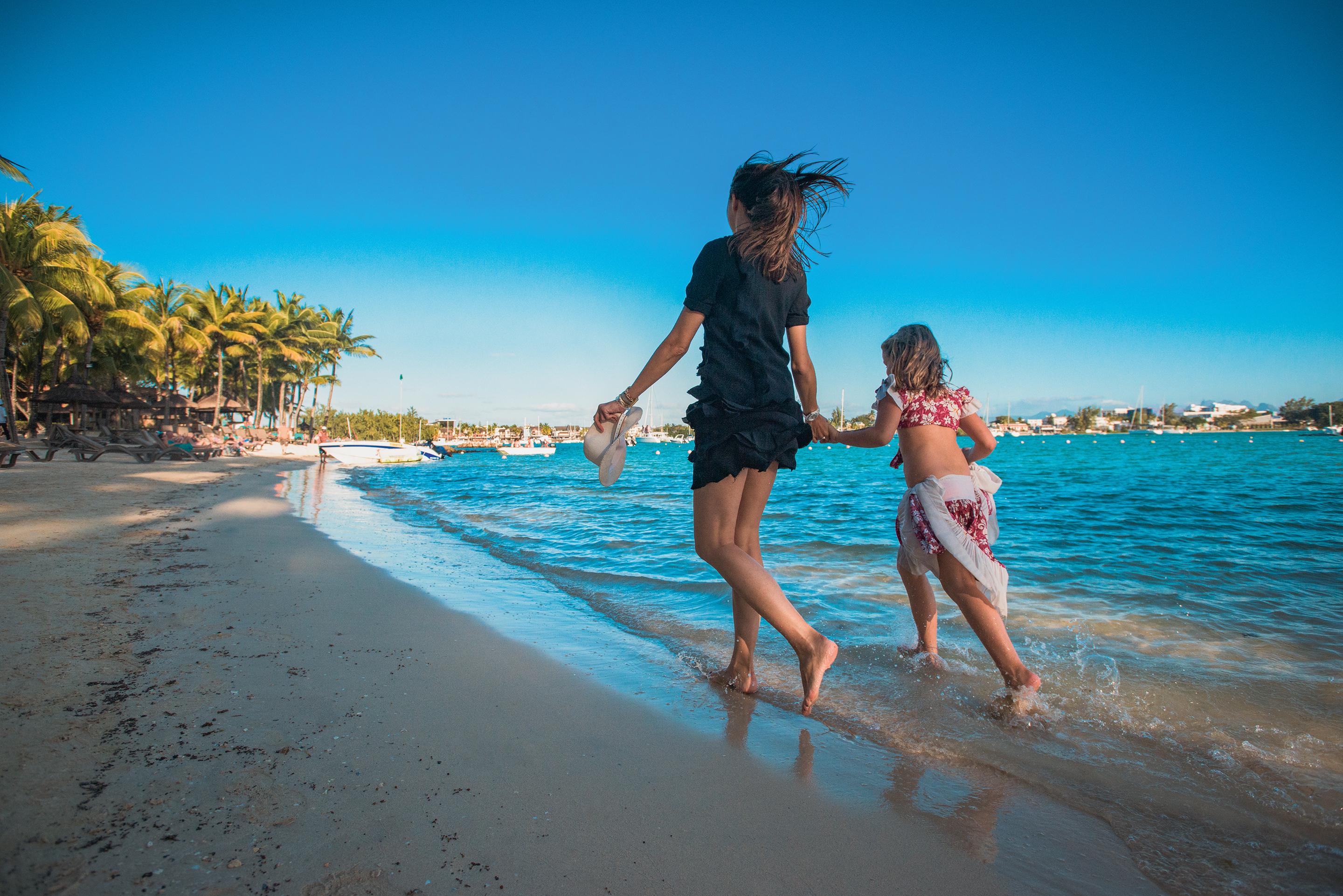 Mauricia Beachcomber Resort&Spa Grand Baie Exterior foto