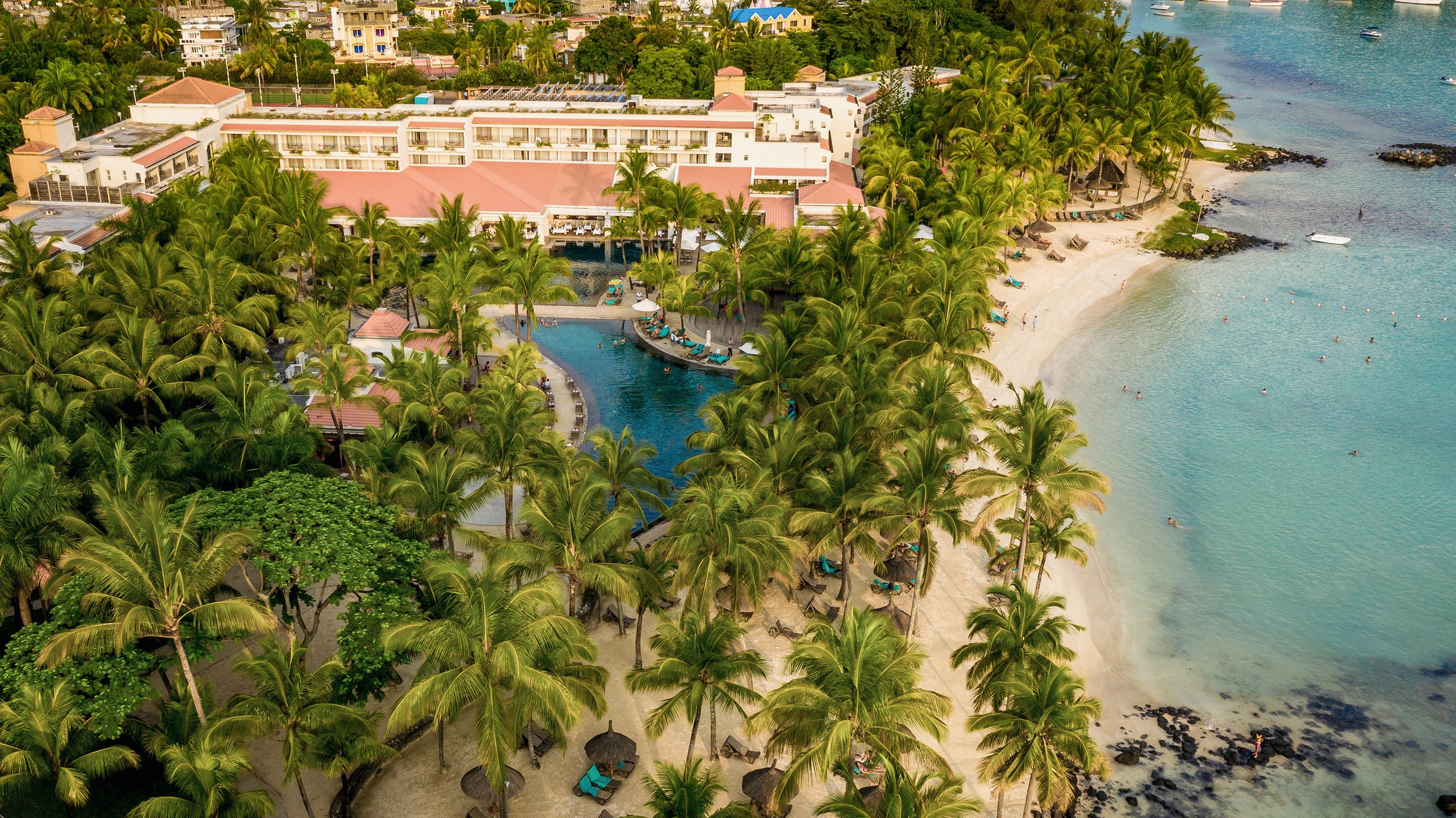 Mauricia Beachcomber Resort&Spa Grand Baie Exterior foto
